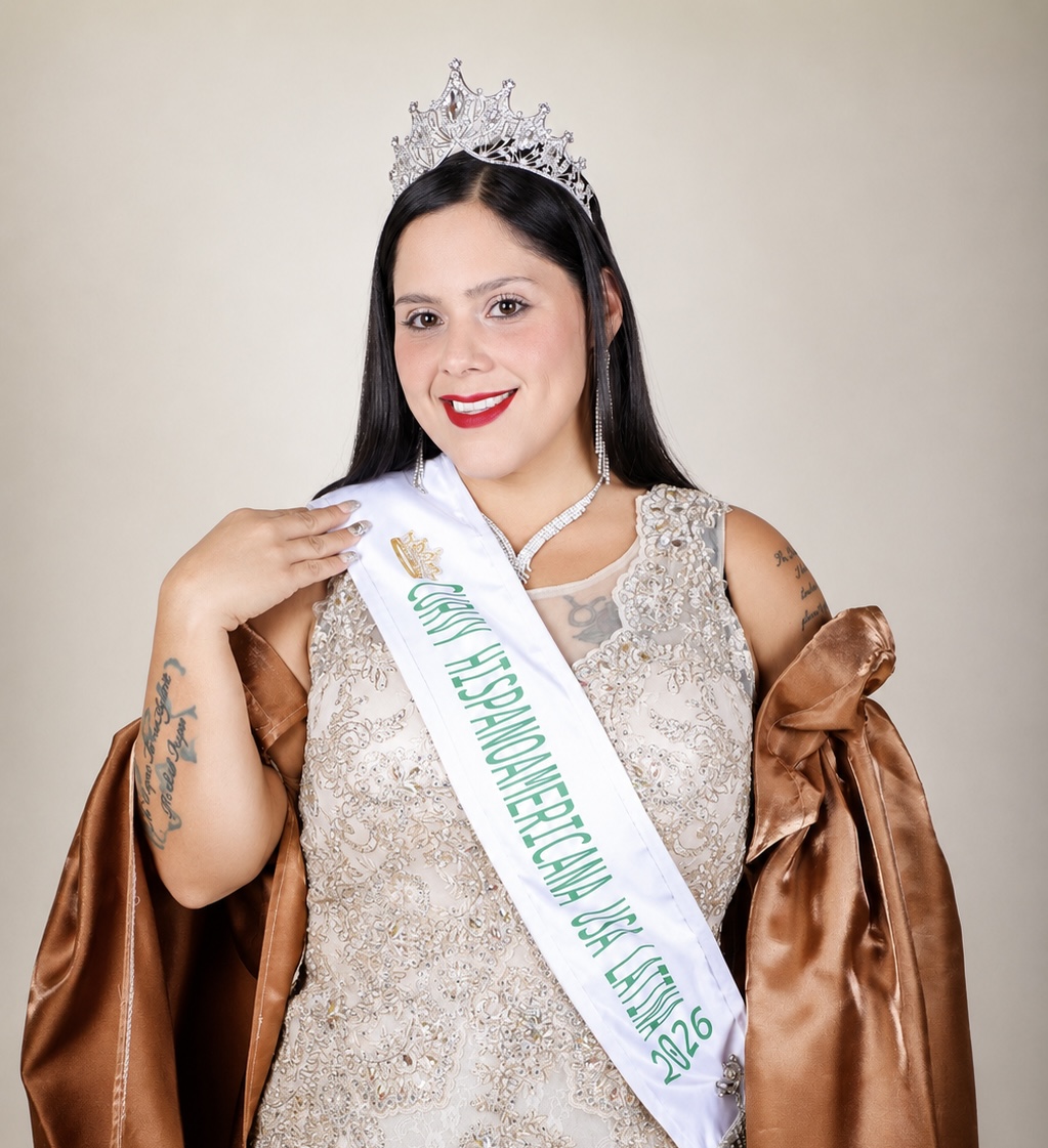 Maite Isabel — Corona y Banda Oficial